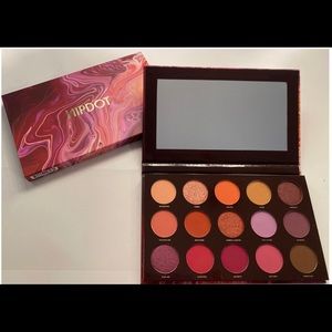 Hipdot ZION eyeshadow palette